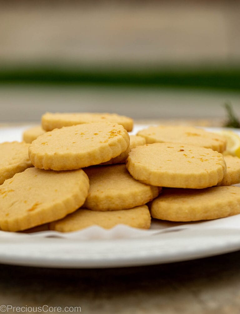 Lemon Shortbread Cookies | Precious Core