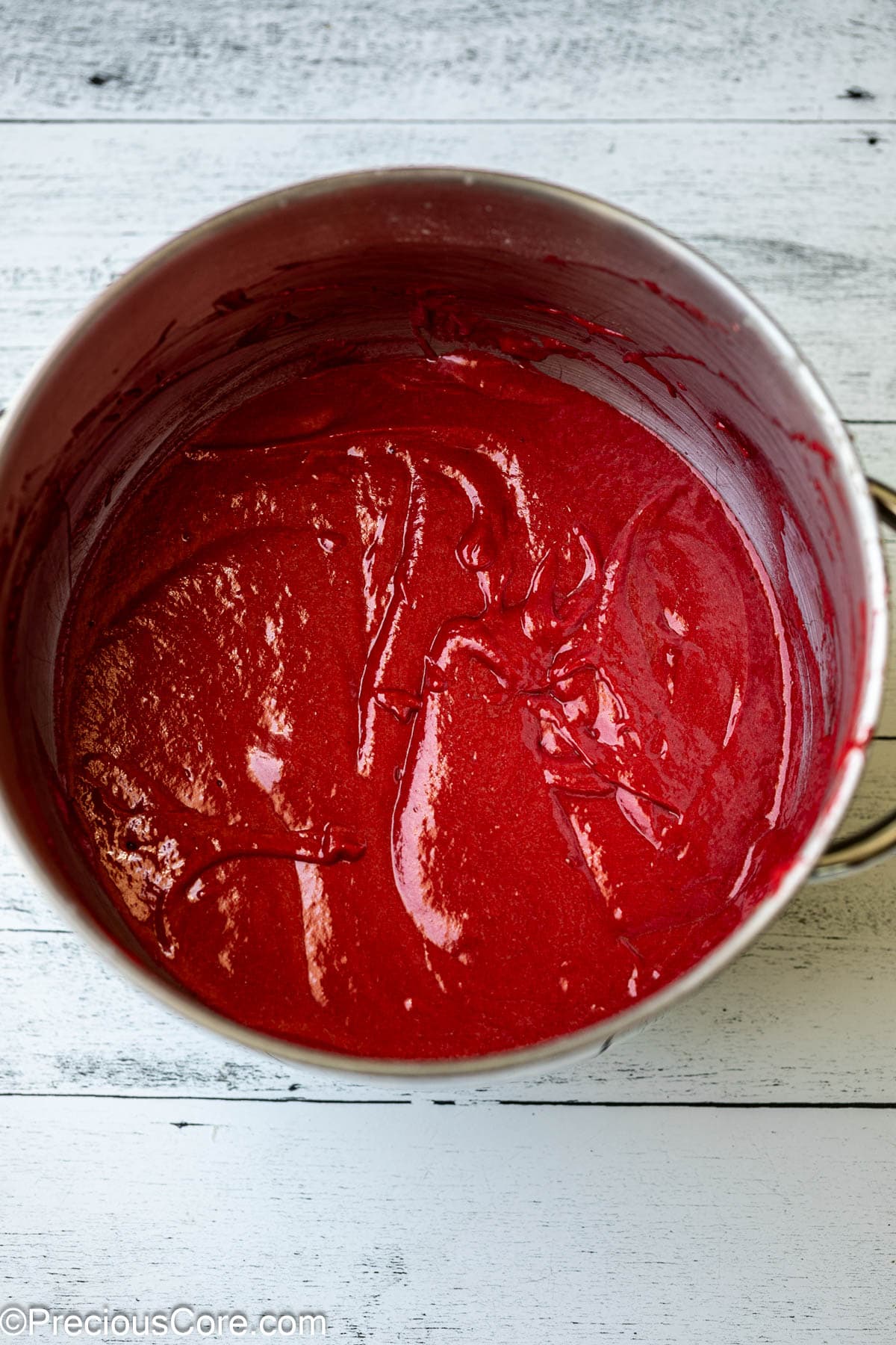 Red velvet cake recipe without buttermilk batter.