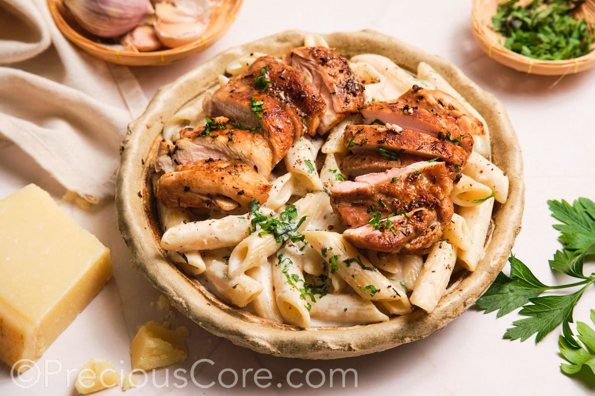 Landscape image of one pot creamy chicken pasta.