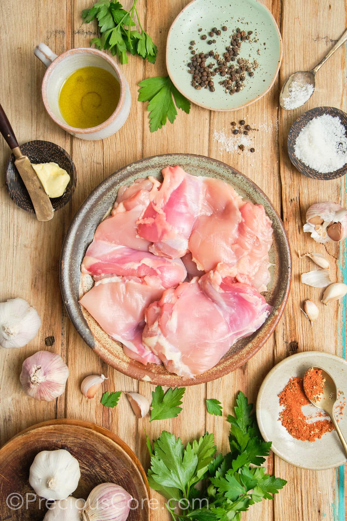 Ingredients for Pan Seared Boneless Chicken Thighs.