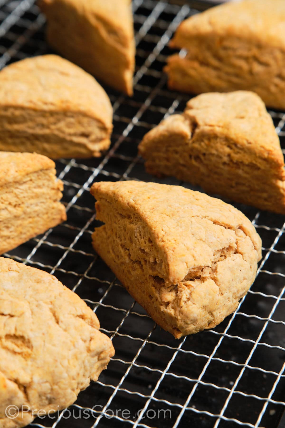 Scones cooling on a wire rack.