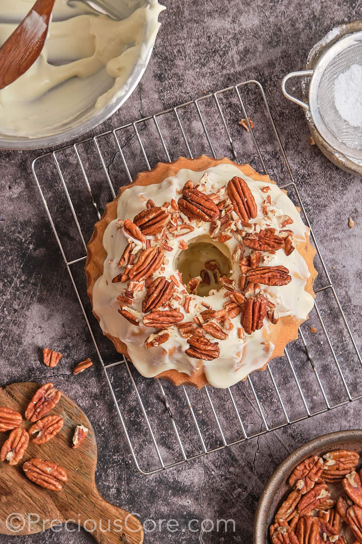 garnish with additional pecan nuts